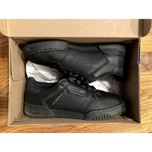 adidas Yeezy Powerphase Calabasas Black size 6